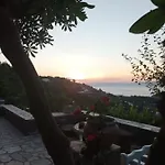 Chora Traditional Genadio בית נופש Pátmos