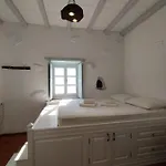 בית נופש Chora Traditional Genadio *