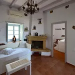 Chora Traditional Genadio * Pátmos