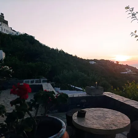 Chora Traditional Genadio