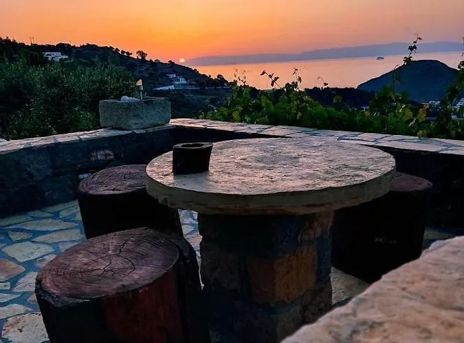 Holiday home Chora Traditional Genadio