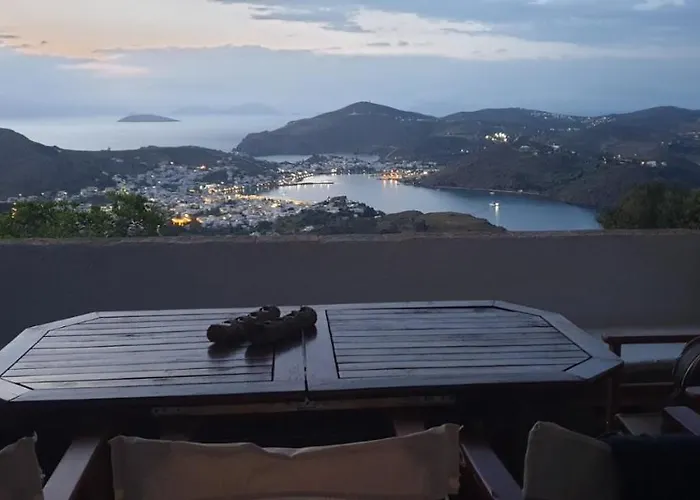 Chora Traditional Genadio