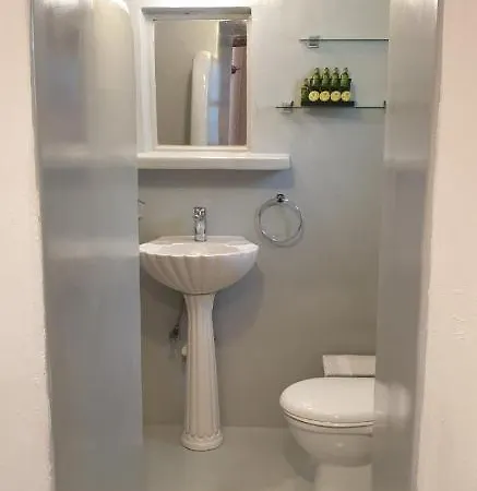 Chora Traditional Genadio *