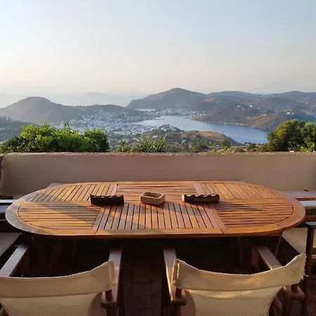 Vakantiehuis Chora Traditional Genadio