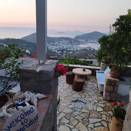 Chora Traditional Genadio Hébergement de vacances