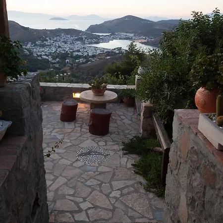 Chora Traditional Genadio * Pátmos