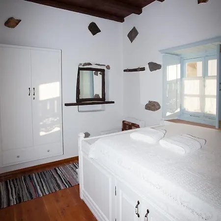 Chora Traditional Genadio Vakantiehuis *