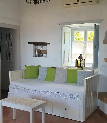 Chora Traditional Genadio بيت للعطل Pátmos