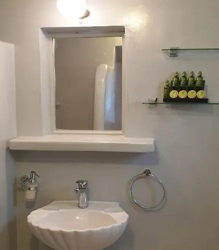 Chora Traditional Genadio *