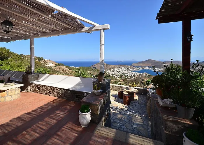 Chora Traditional Genadio