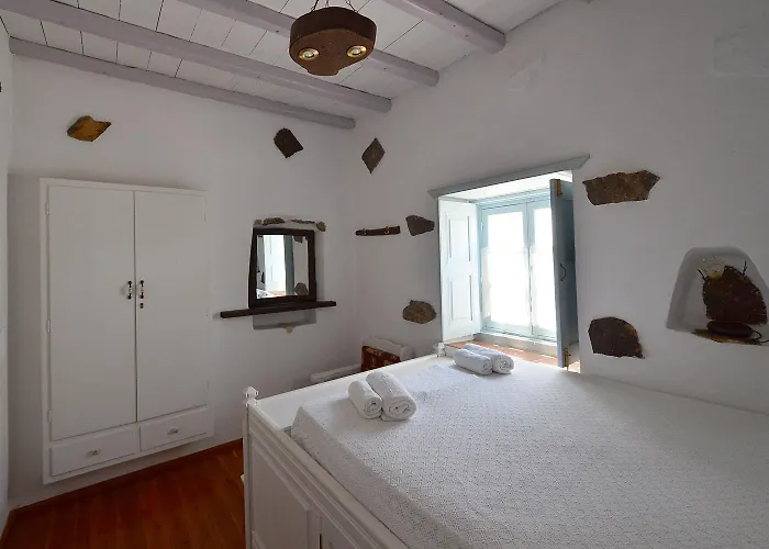 Chora Traditional Genadio Casa de Férias *